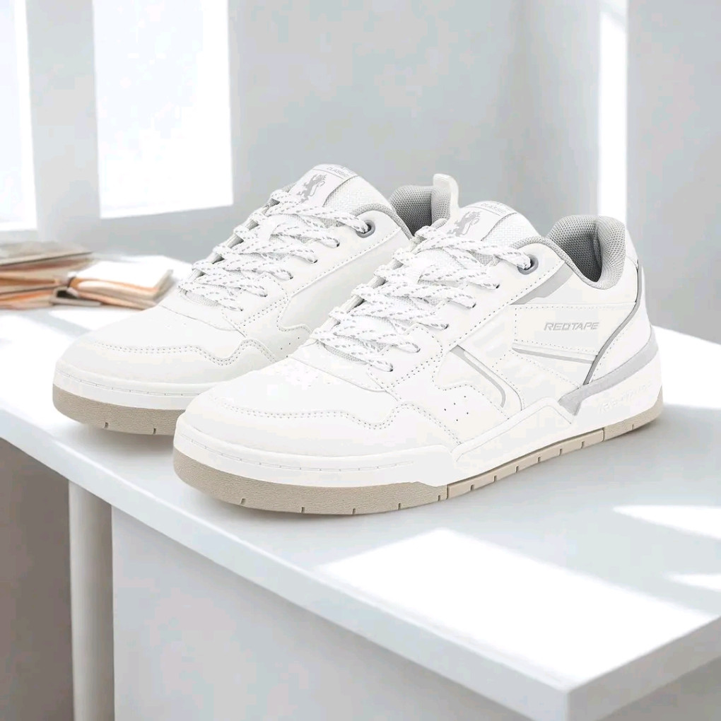 Premium quality Sneakers.